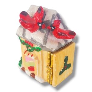 Red Cardinals Sitting on Snow Covered Mailbox Christmas Trinket Box